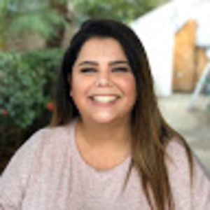 Meet your Posher, Gabriela
